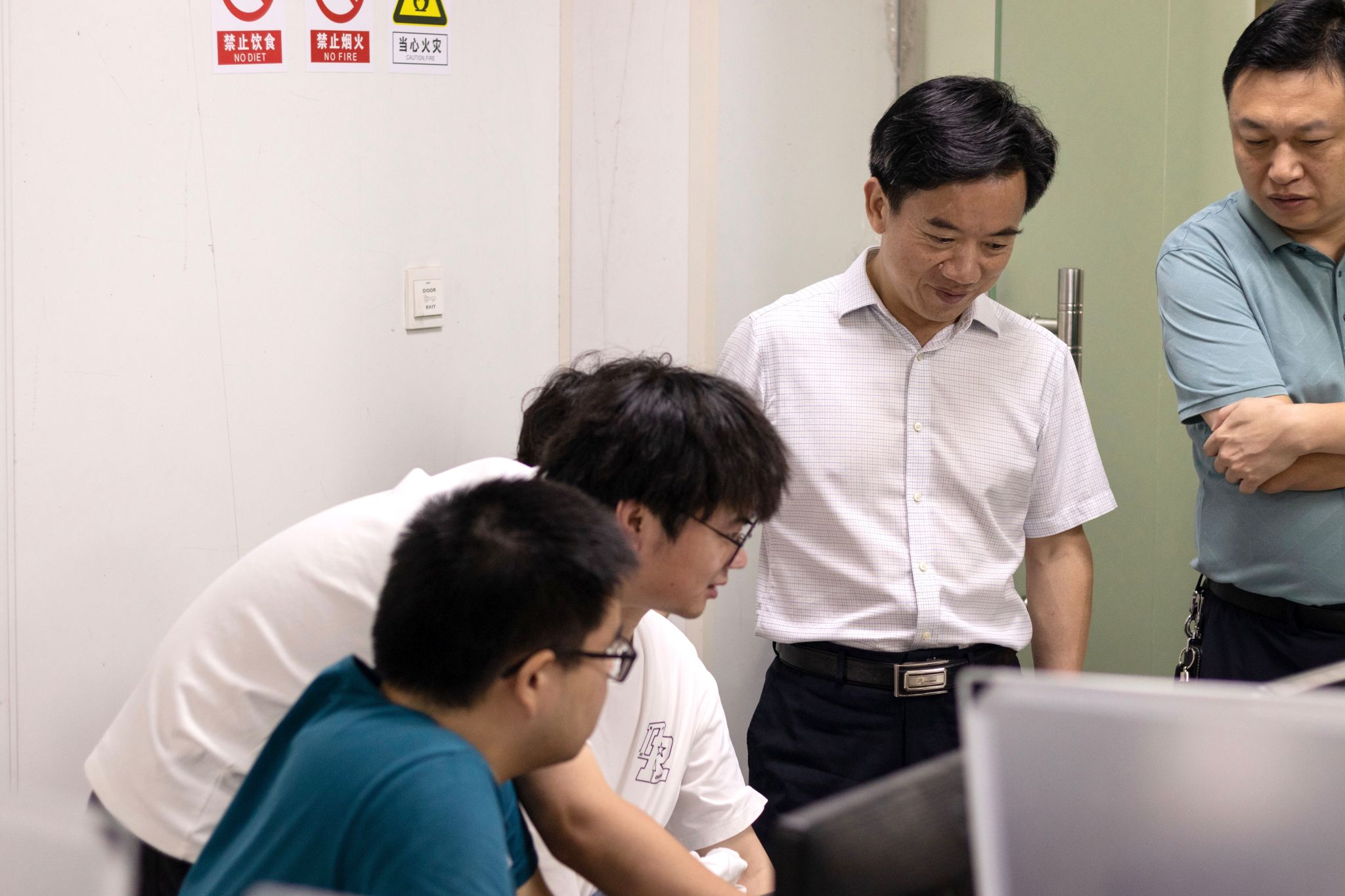 william威廉亚洲官方